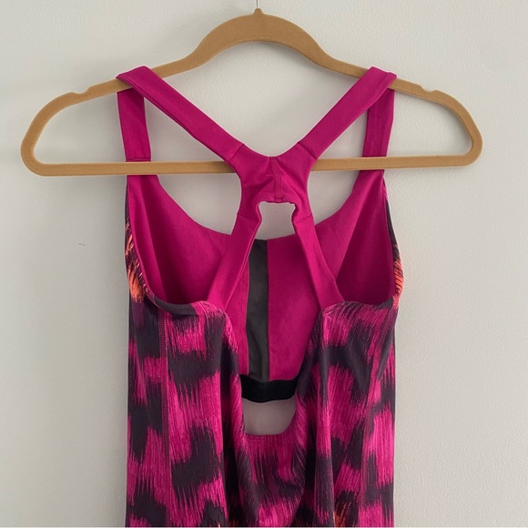 North Face Tank Top - Picture 3 of 4